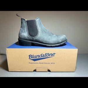 Blundstone ankle boots #1971, rustic black, size 9